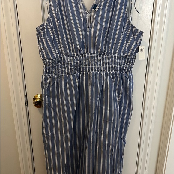 Fit & Flare Sleeveless Striped Tie-Shoulder Smocked Maxi, XXL, NWT - Picture 3 of 4